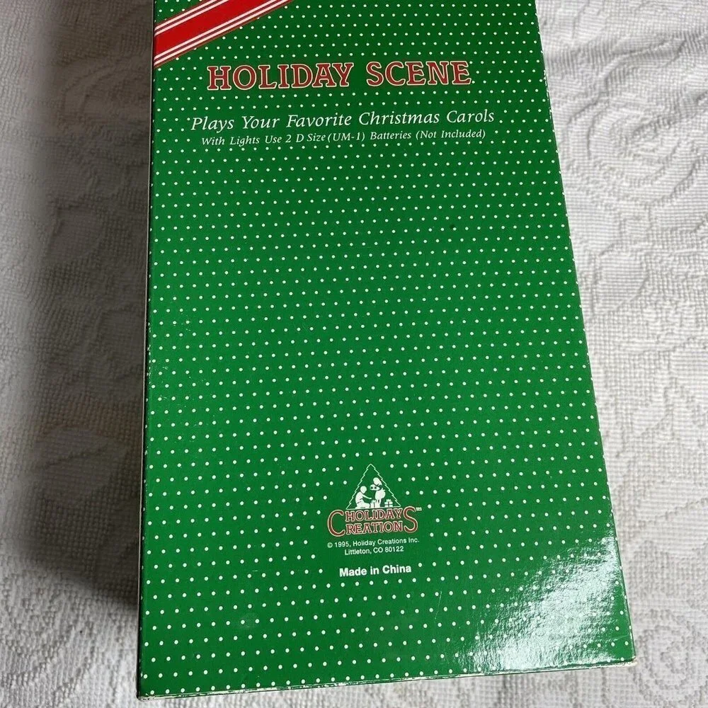 Vintage 1993 Holiday Creations Musical Santa Lamp Post Scene Christmas Decor